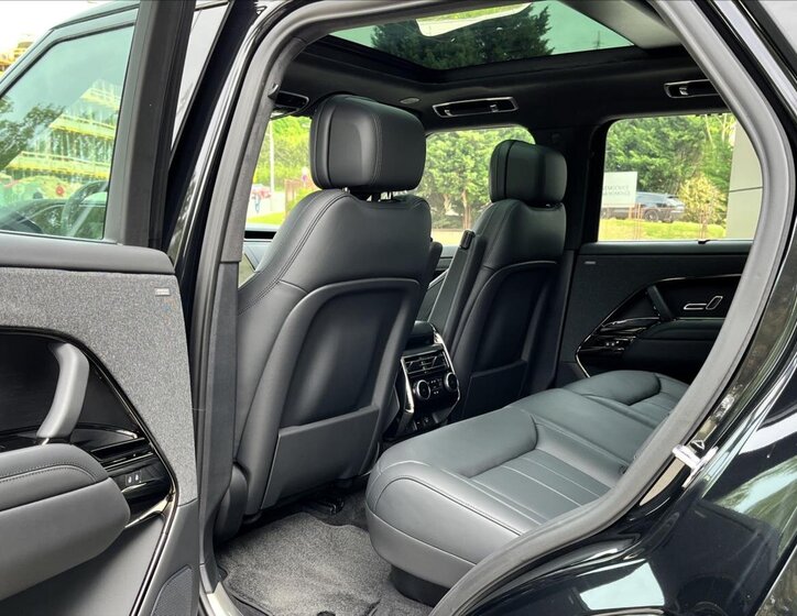 Land Rover Range Rover Sport SUV 4,4 l 390 kw