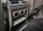 Land Rover Defender SUV / Terénní 3,0 l 221 kw