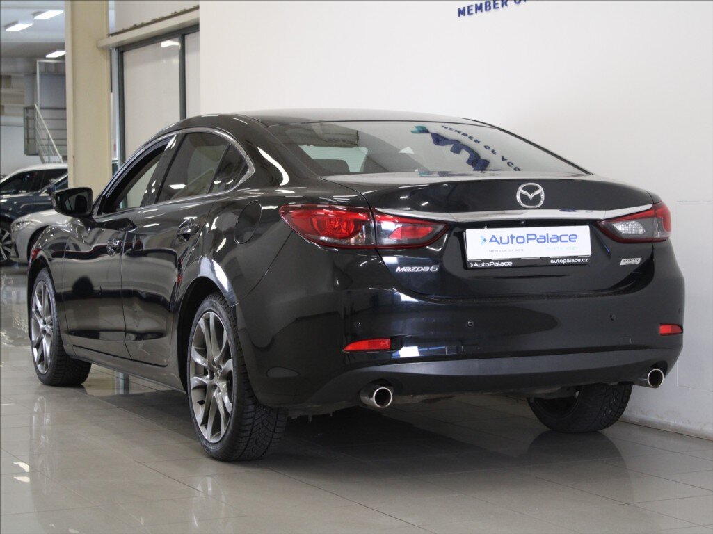 Mazda 6 Sedan / Limuzína 2,2 l 129 kw