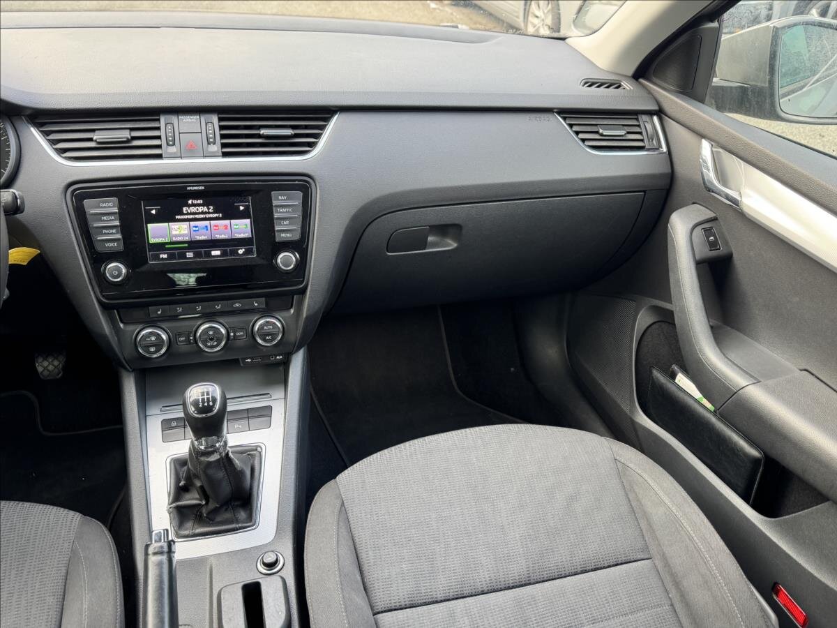 Škoda Octavia Kombi 2,0 l 110 kw