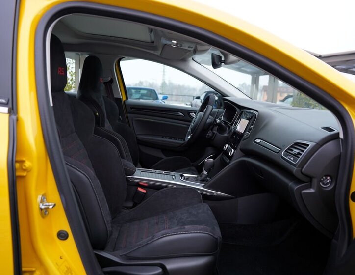 Renault Mégane Hatchback 1,8 l 221 kw