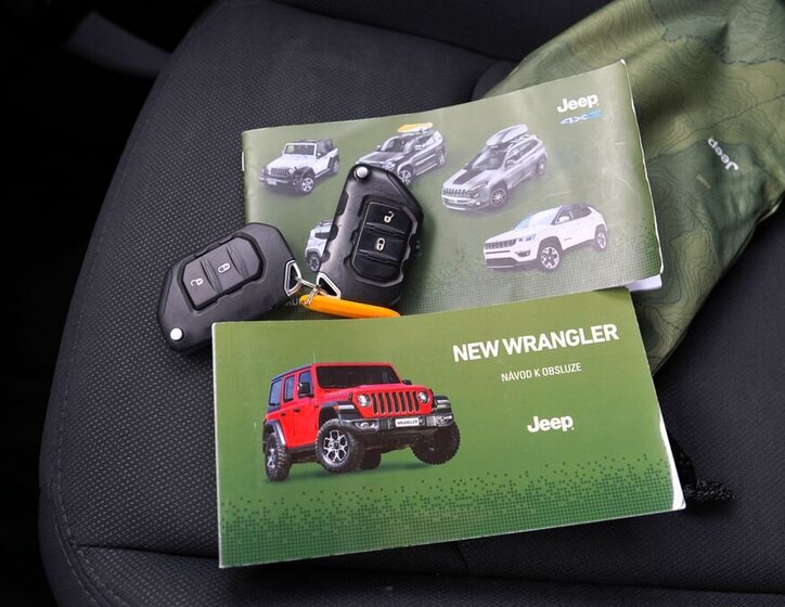 Jeep Wrangler SUV / Terénní 2,1 l 147 kw