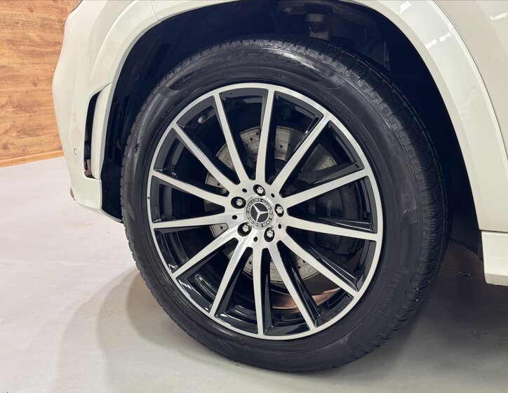 Mercedes-Benz GLS SUV / Terénní 2,9 l 243 kw