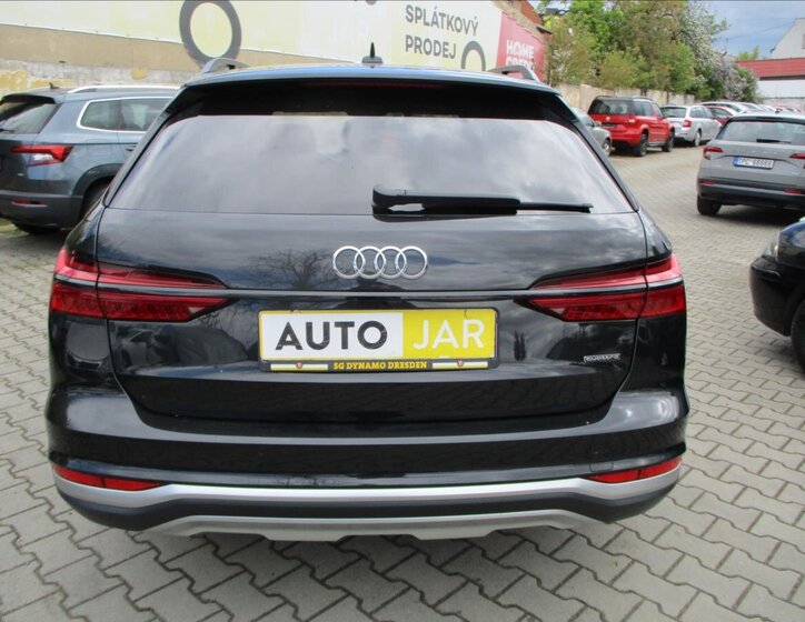 Audi A6 Allroad Kombi 3,0 l 210 kw