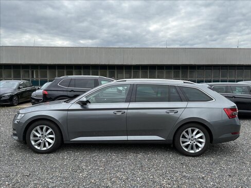 Škoda Superb Kombi 2,0 l 110 kw