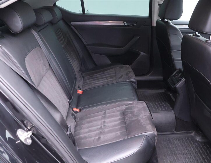 Škoda Superb Sedan 2,0 l 110 kw