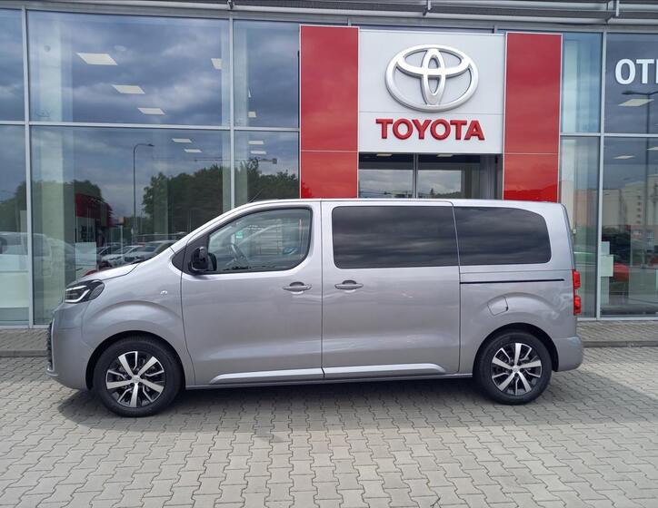 Toyota ProAce Verso 3