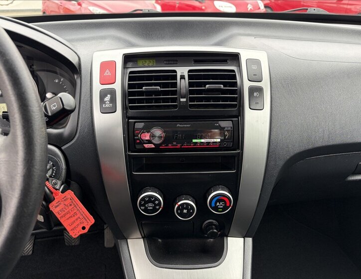 Hyundai Tucson Kombi 2,0 l 104 kw