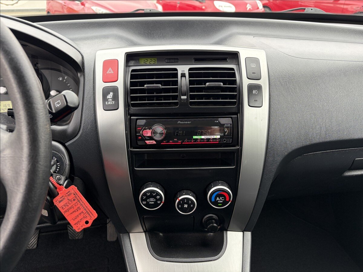 Hyundai Tucson Kombi 2,0 l 104 kw