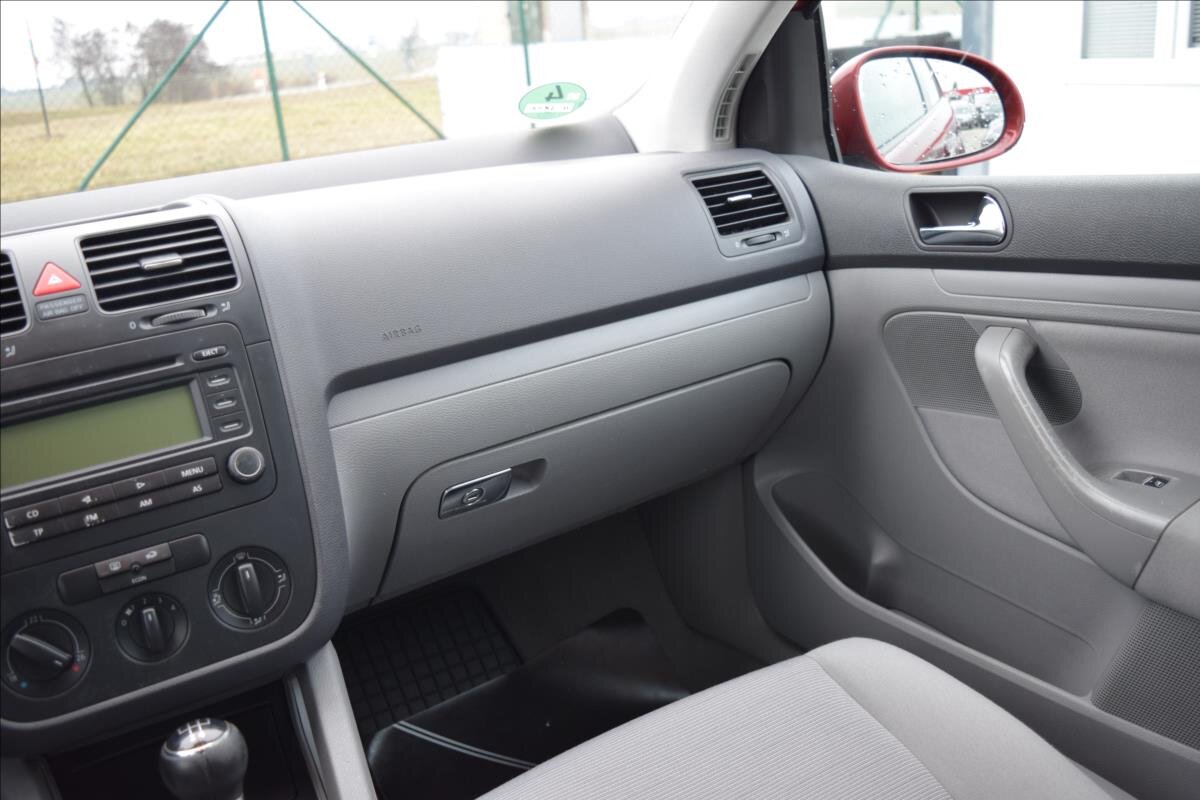 Volkswagen Golf Hatchback 1,9 l 77 kw