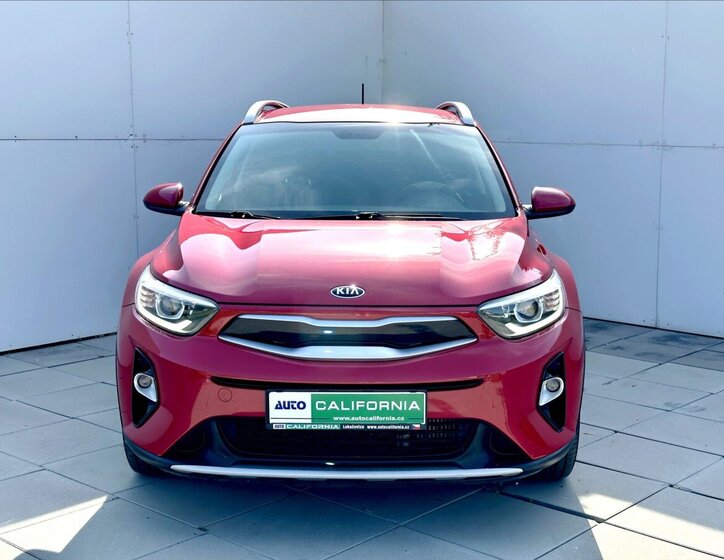 KIA Stonic SUV / Terénní 1,6 l 81 kw