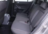 Volkswagen T-Cross 11