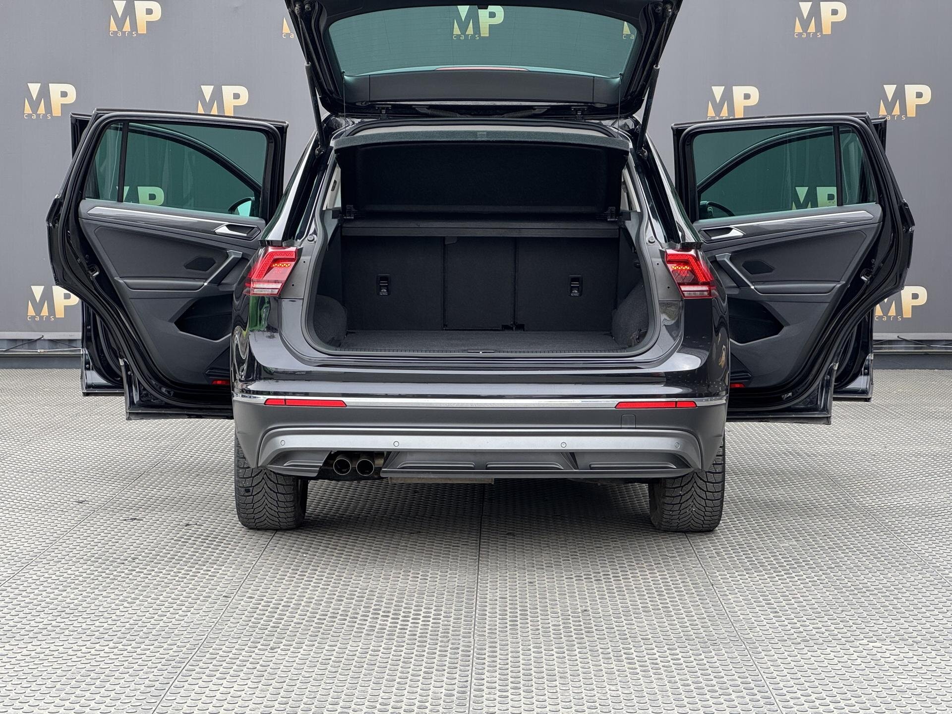 Volkswagen Tiguan SUV / Terénní 2,0 l 110 kw