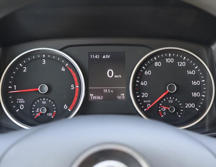 Volkswagen Crafter 21