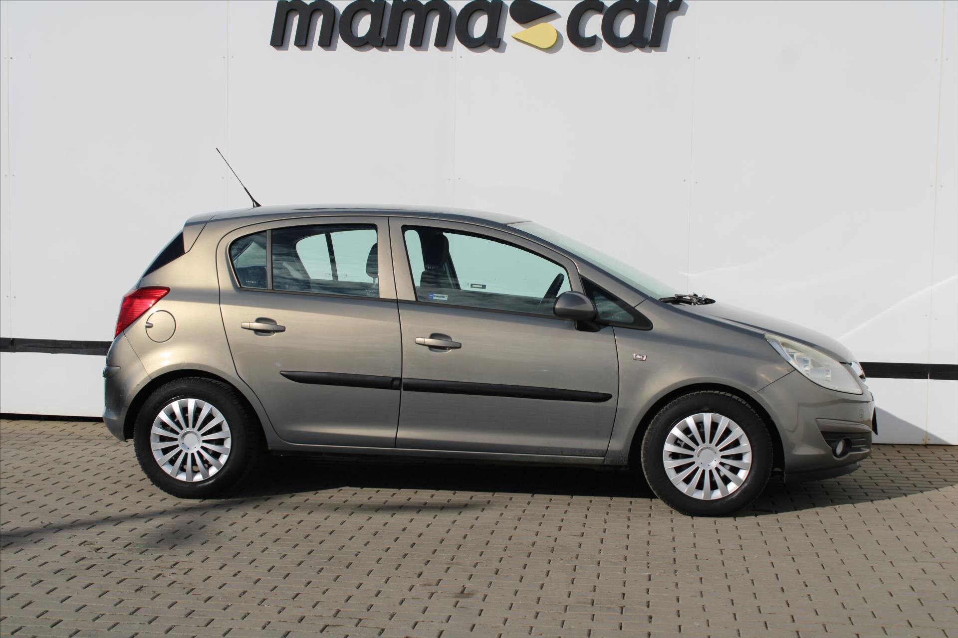 Opel Corsa Hatchback 1,2 l 63 kw