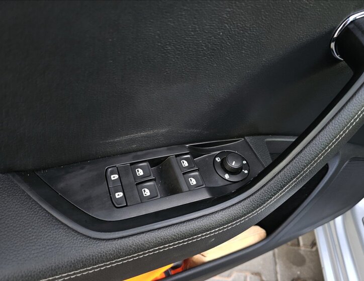 Škoda Superb Kombi 2,0 l 110 kw