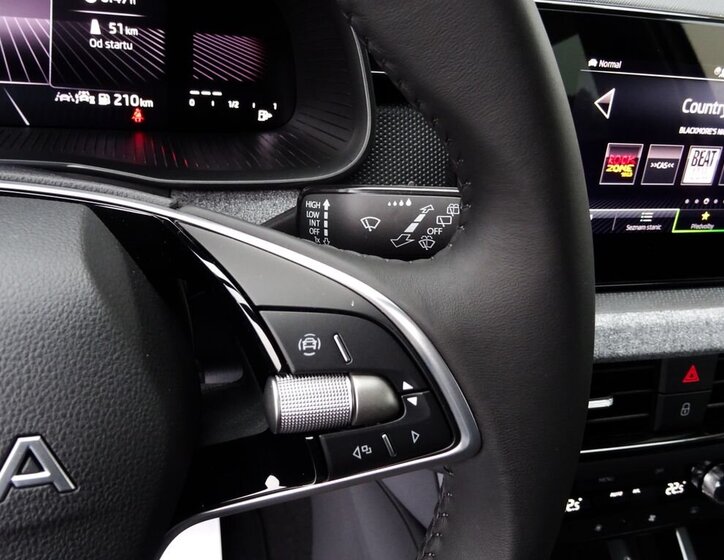 Škoda Kamiq Hatchback 999,0 70 kw