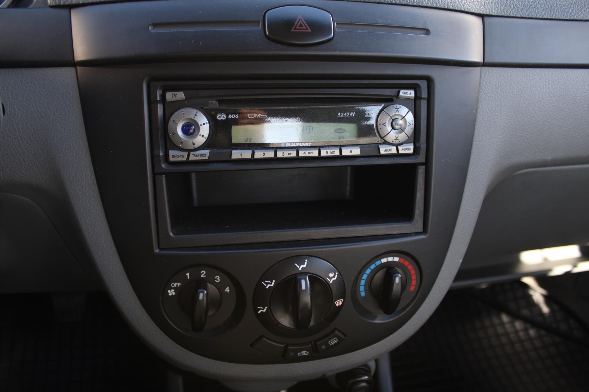 Chevrolet Lacetti Hatchback 1,4 l 70 kw