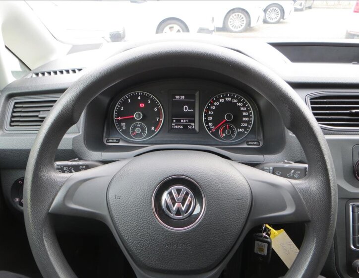 Volkswagen Caddy Skříň 1,4 l 81 kw