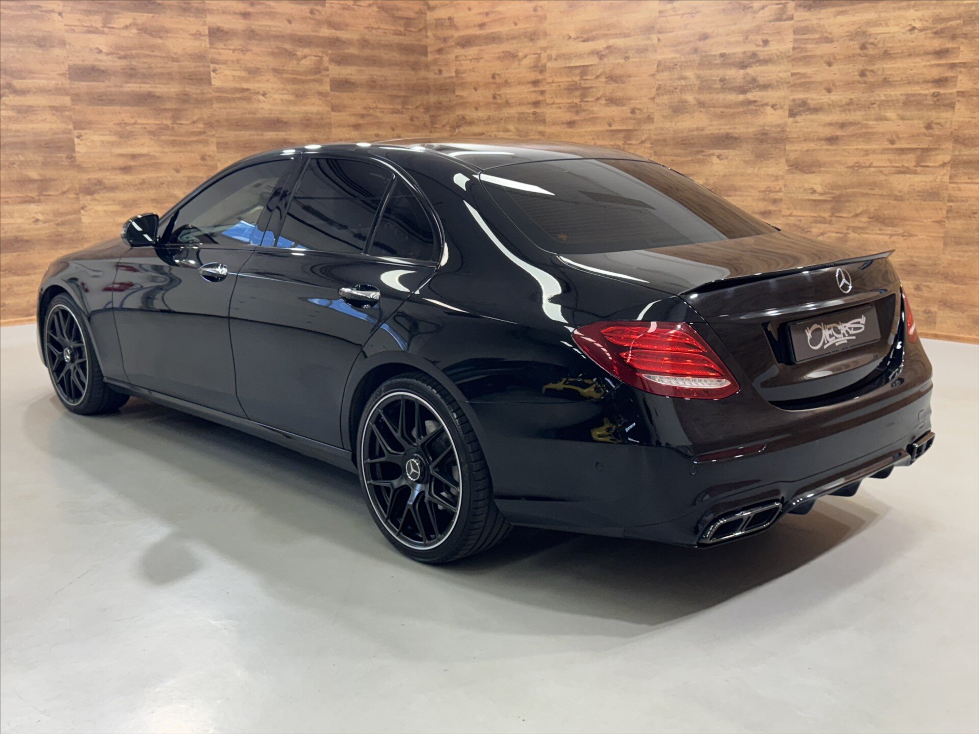 Mercedes-Benz Třídy E Sedan / Limuzína 2,9 l 250 kw