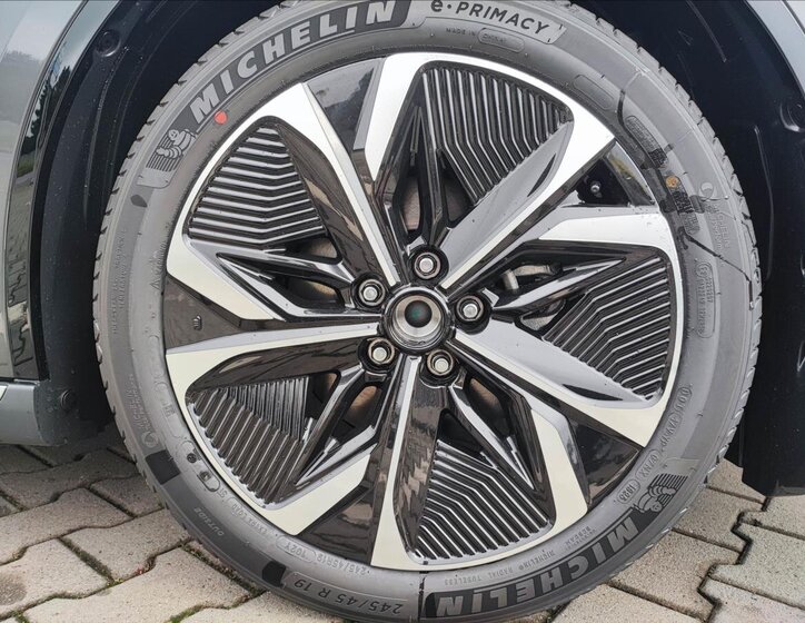 Mazda 6e Liftback 0,0 180 kw