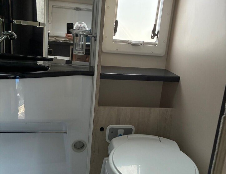 Ford Ostatní Ostatní 0,0 0