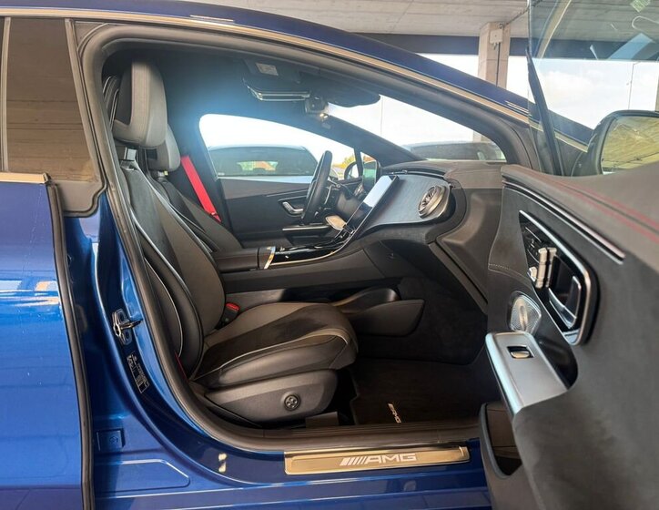 Mercedes-Benz EQE Sedan / Limuzína 0,0 350 kw