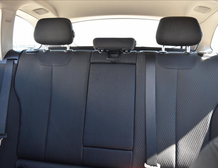 BMW Řada 3 Kombi 2,0 l 105 kw