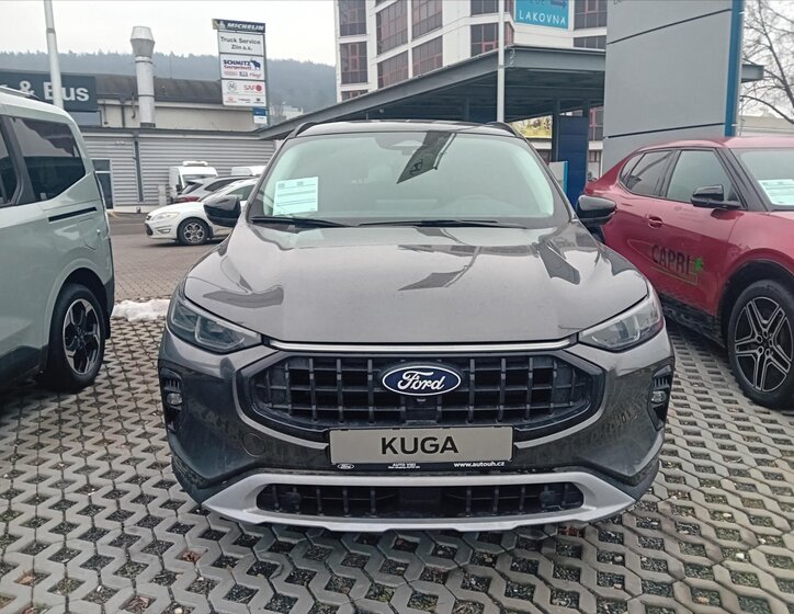 Ford Kuga SUV 2,5 l 134 kw