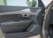 Volvo XC90 17
