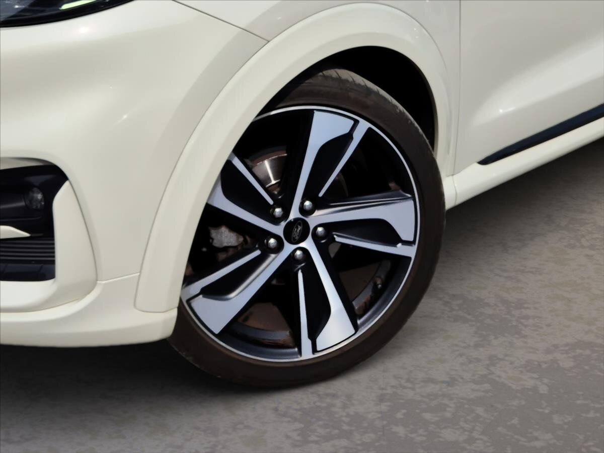 Ford Puma Hatchback 999,0 91 kw