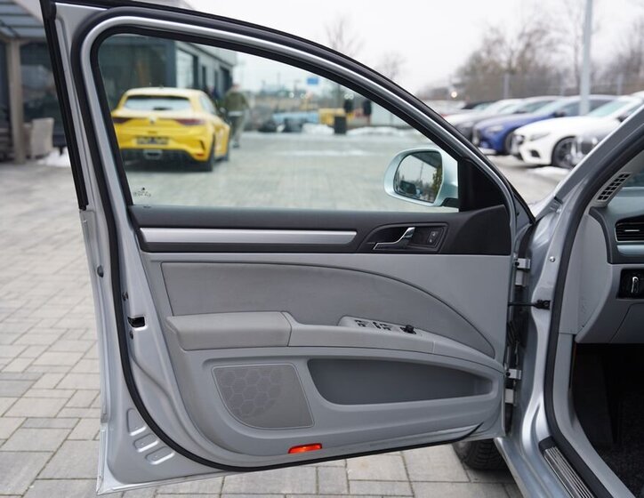 Škoda Superb Sedan 1,8 l 118 kw