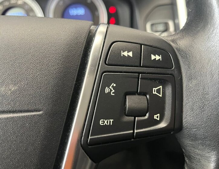 Volvo XC60 SUV / Terénní 2,0 l 120 kw