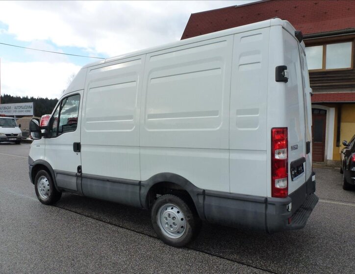 Iveco Daily Ostatní 2,3 l 93 kw