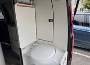 Ford Tourneo Custom 13