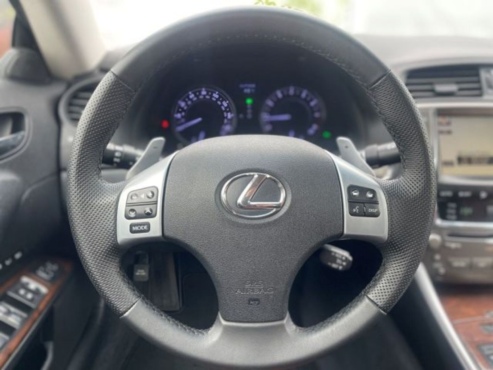 Lexus IS 250 13