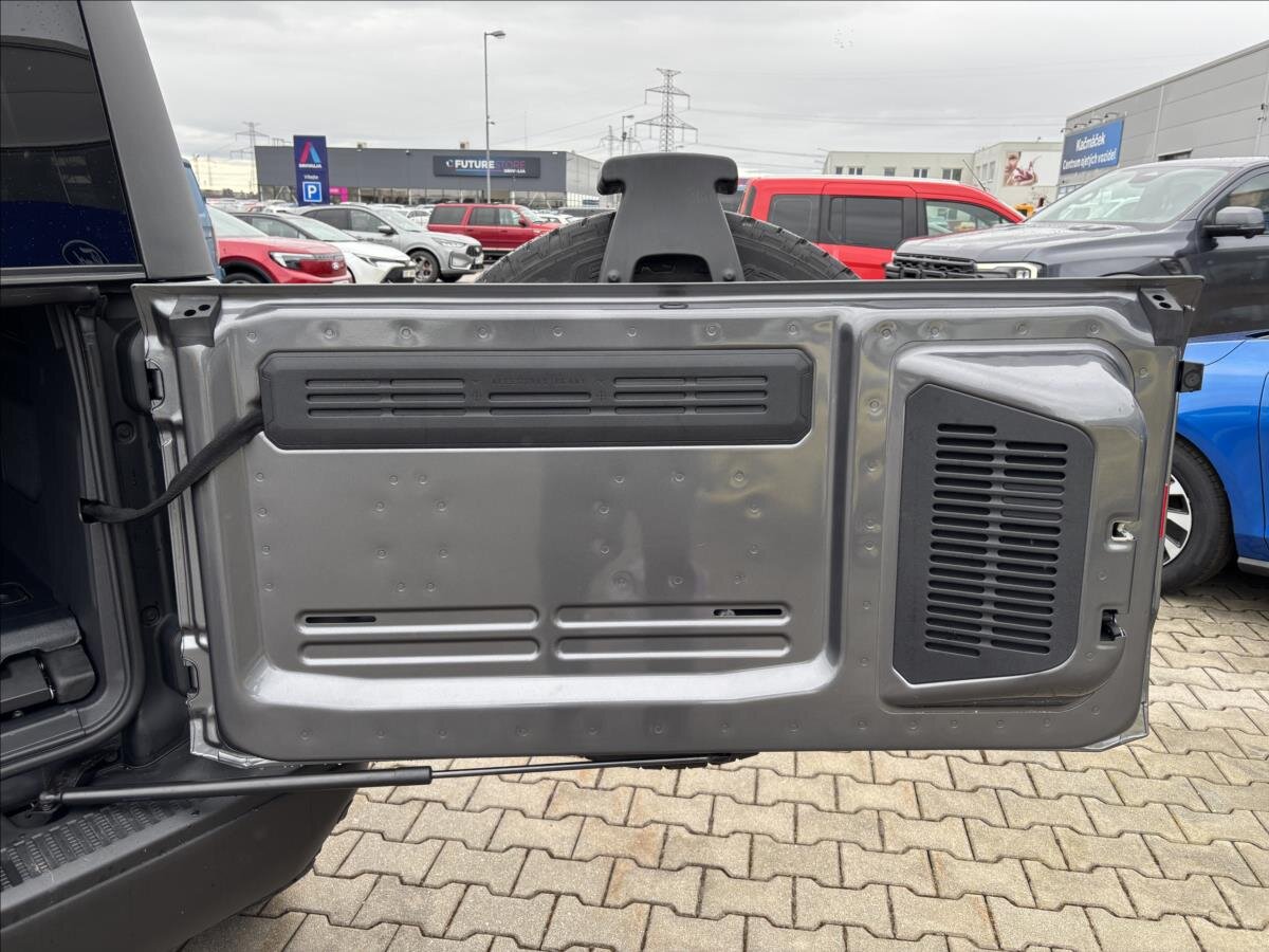 Ford Bronco Ostatní 2,7 l 246 kw