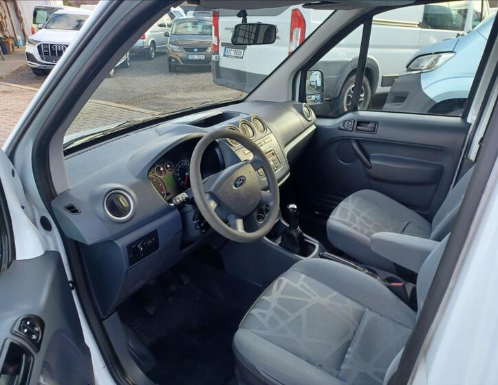 Ford Transit Connect 6