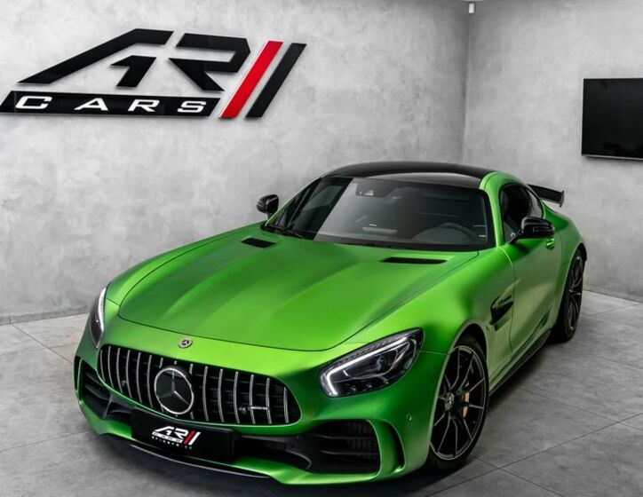 Mercedes-Benz AMG GT 8