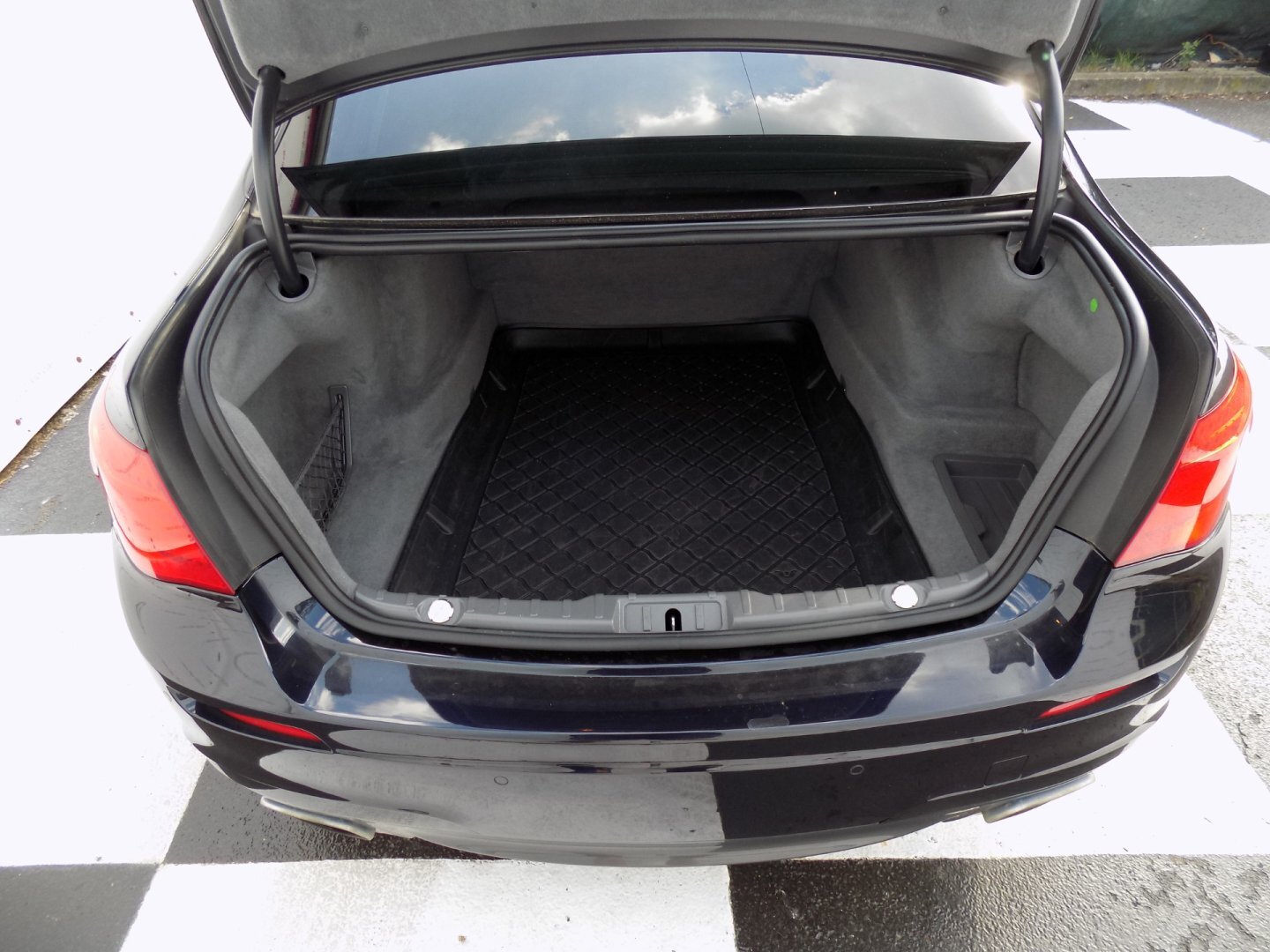 BMW Řada 7 Sedan / Limuzína 3,0 l 225 kw