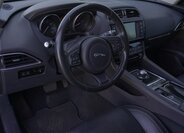 Jaguar F-Pace SUV / Terénní 2,0 l 184 kw