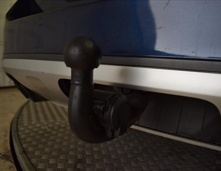 Volkswagen Passat Kombi 2,0 l 103 kw