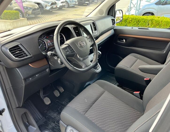 Toyota ProAce Verso 14