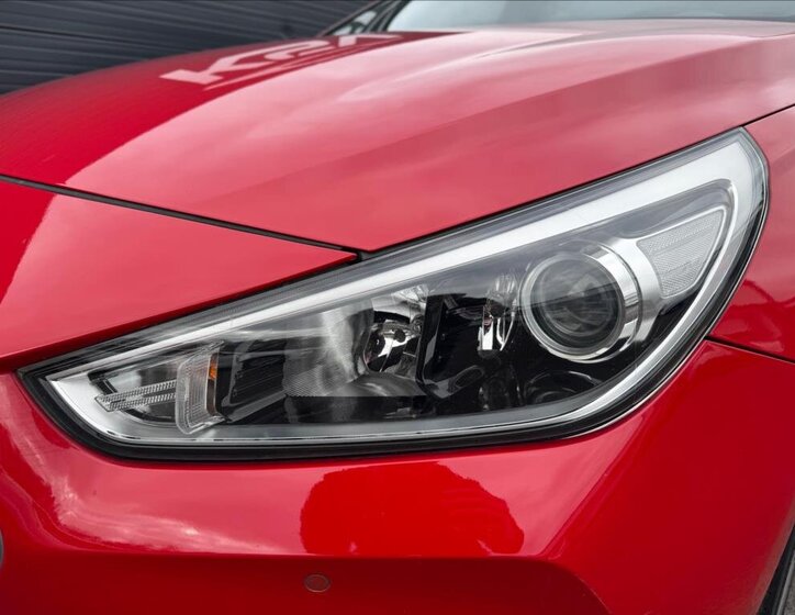 Hyundai i30 Kombi 1,4 l 103 kw