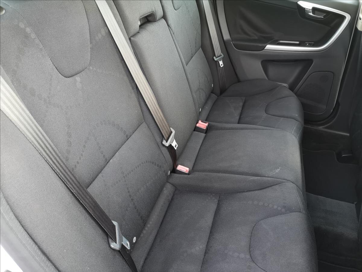 Volvo XC60 Kombi 2,4 l 136 kw