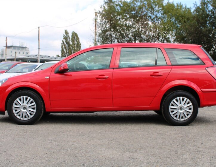 Opel Astra Kombi 1,6 l 85 kw