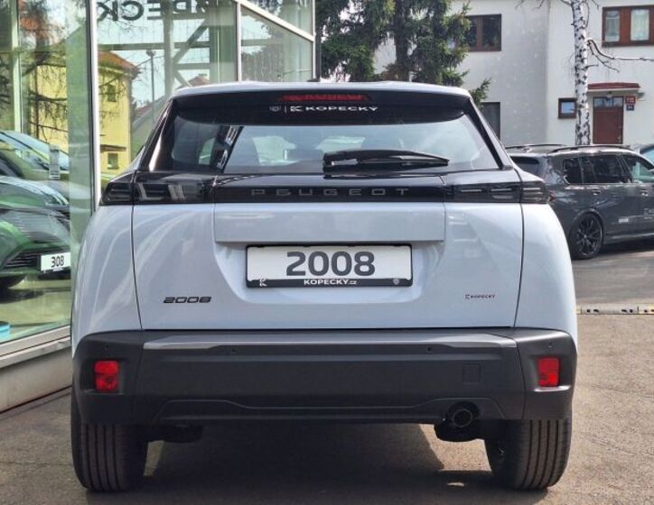 Peugeot 2008 6