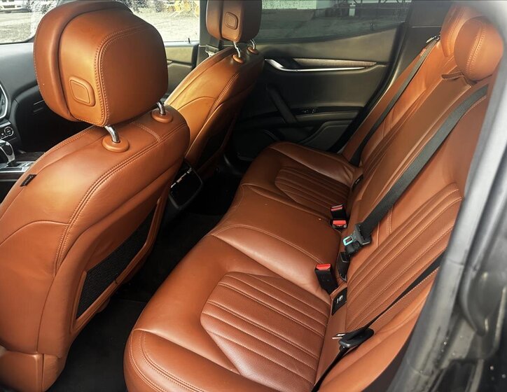 Maserati Ghibli Sedan 3,0 l 202 kw