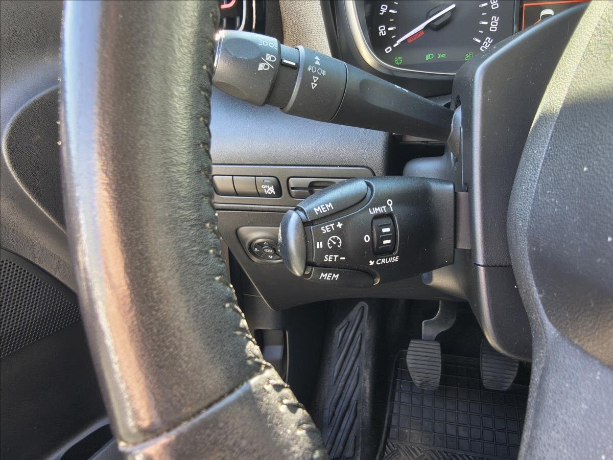 Citroën C3 Aircross CUV / Crossover 1,2 l 81 kw