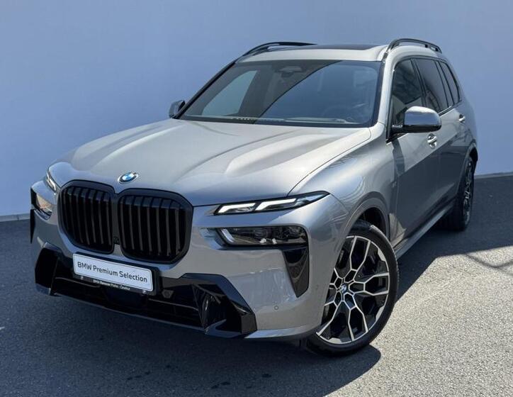 BMW X7 1